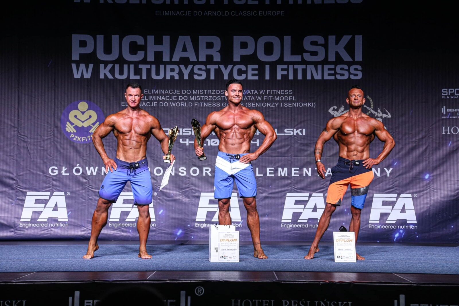 Mistrz Polski IFBB Kategoria Men’s Physique - pozowanie na scenie